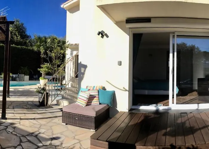 Bed and breakfast Bed,kitchen&swimming Pool Esterel Saint-Raphaël