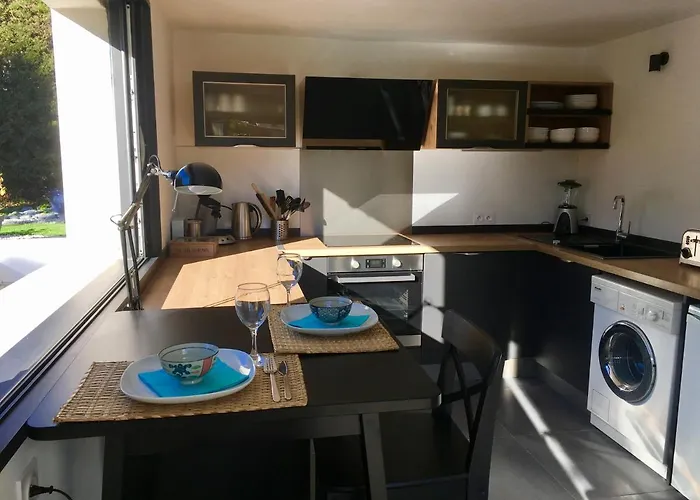 Oda ve Kahvaltı Bed,kitchen And Swimming Pool Esterel 2*